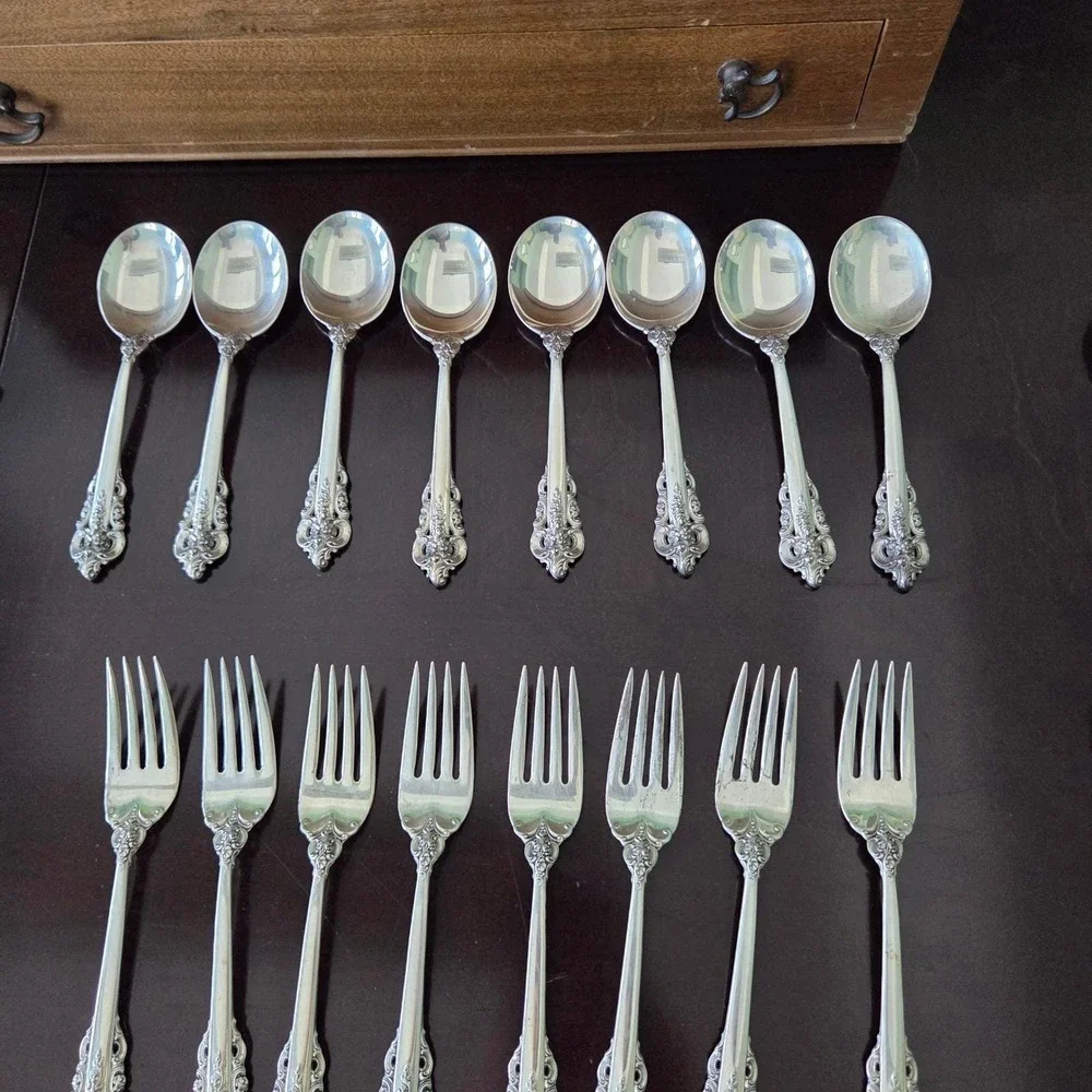 Wallace Grande Baroque Sterling Silver Flatware Set 61 Pieces Wooden Chest